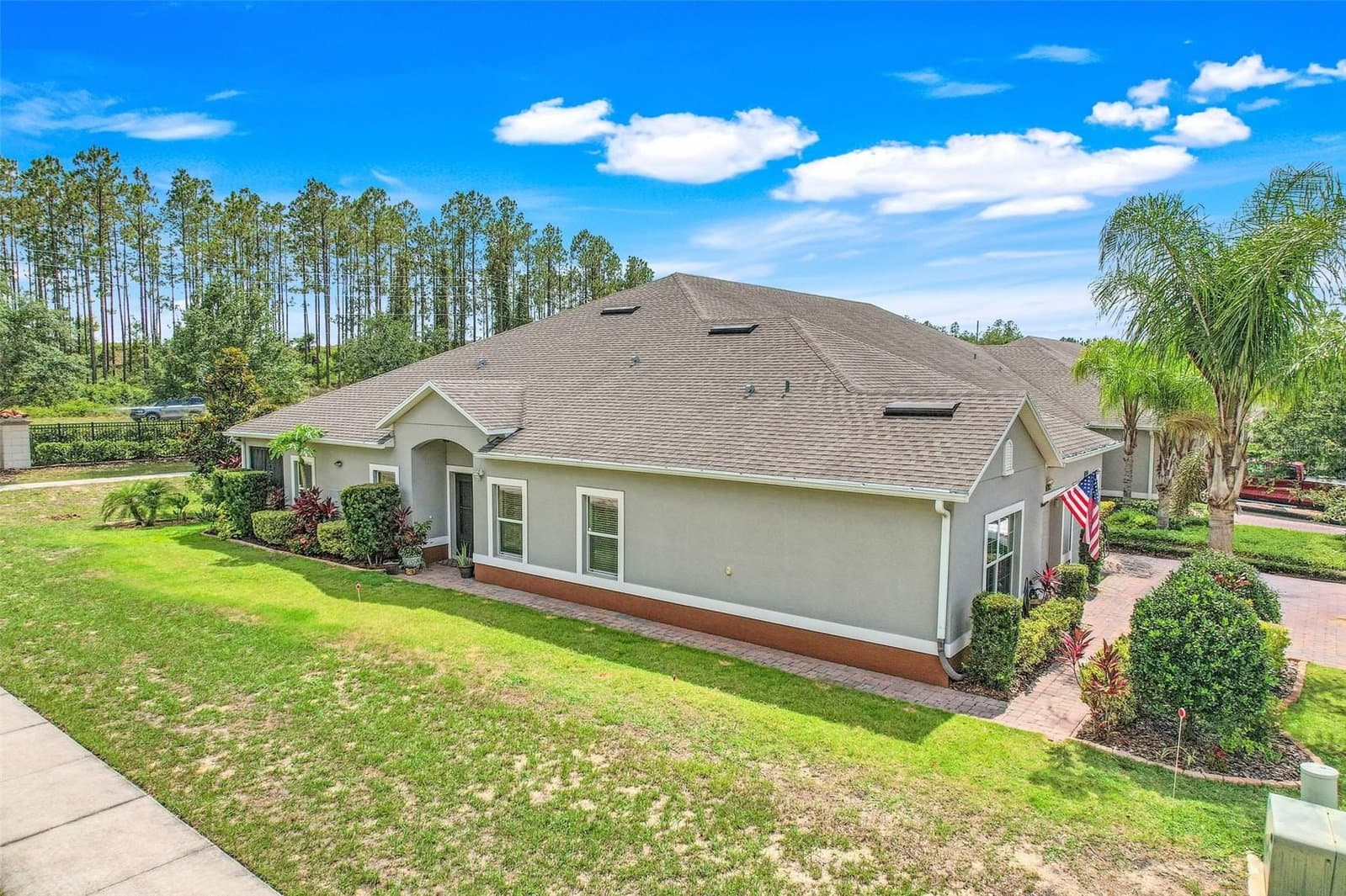 3550 FAIRWATERS