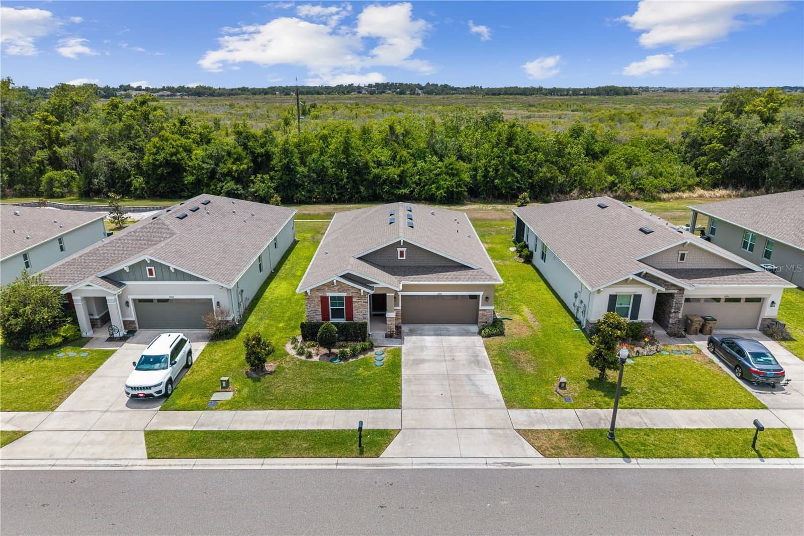 10200 SPRING LAKE