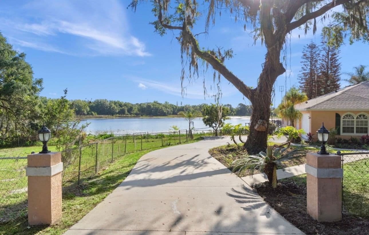 9440 COUNTY ROAD 561
