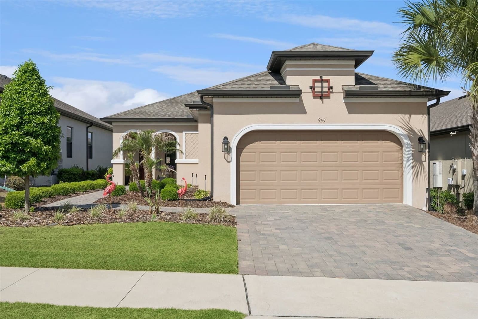 959 BRAEWOOD