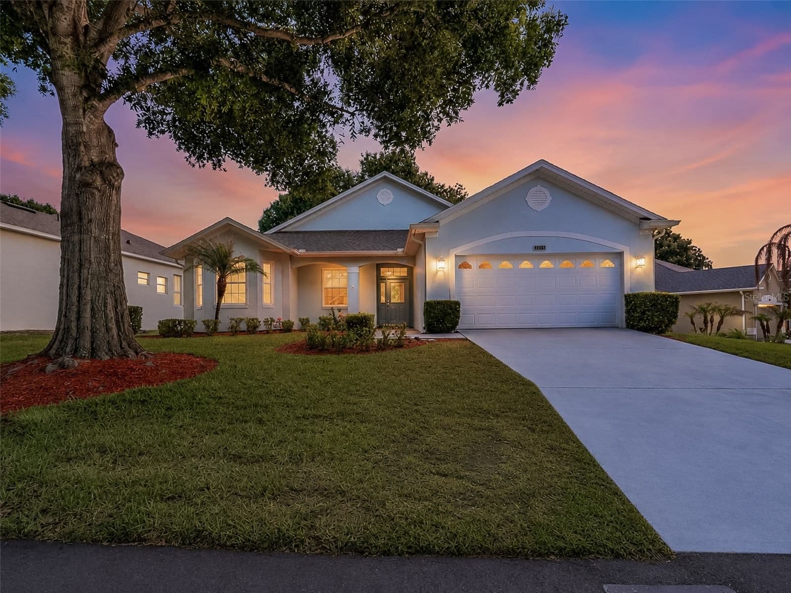 4215 GREENWICH