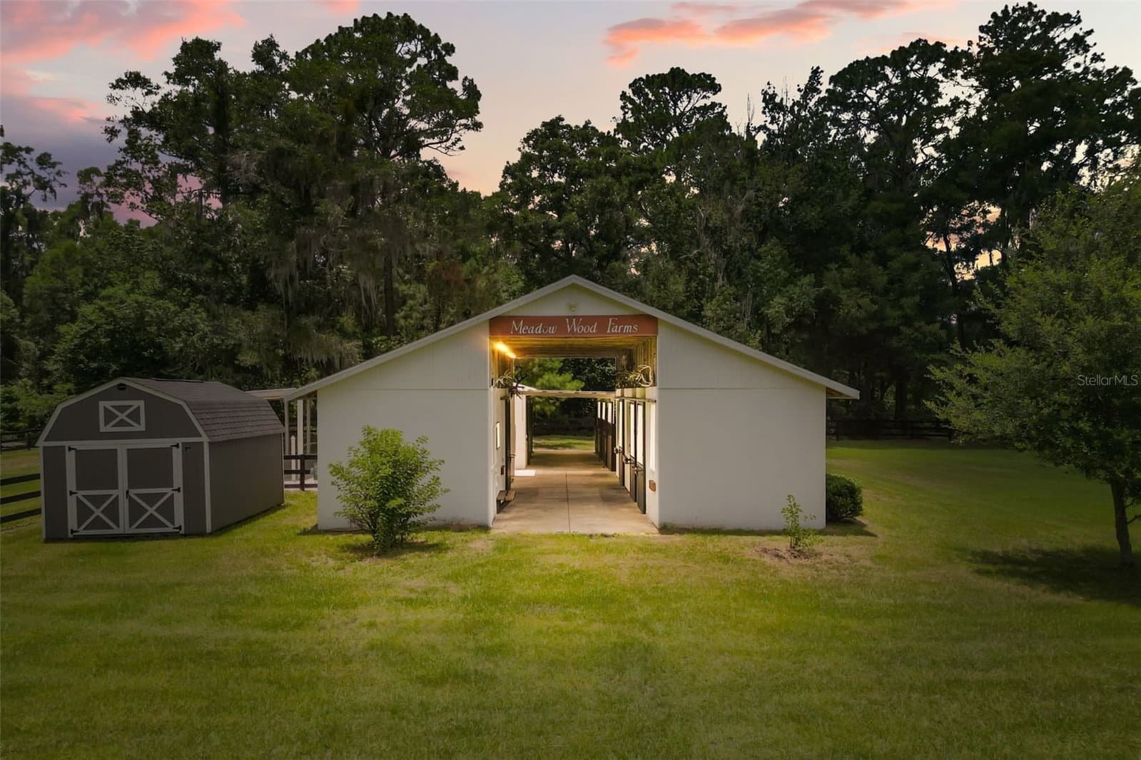 22 WOOD RIDGE