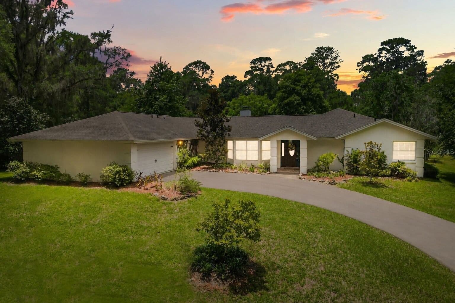22 WOOD RIDGE