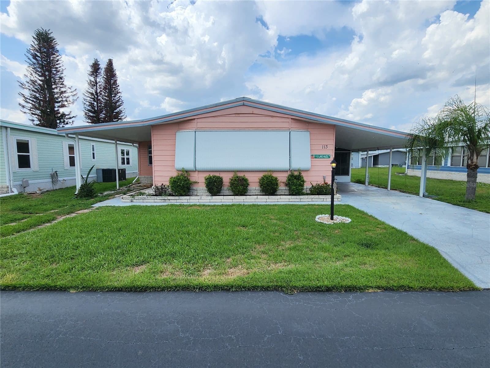 113 LAKE HAZEL