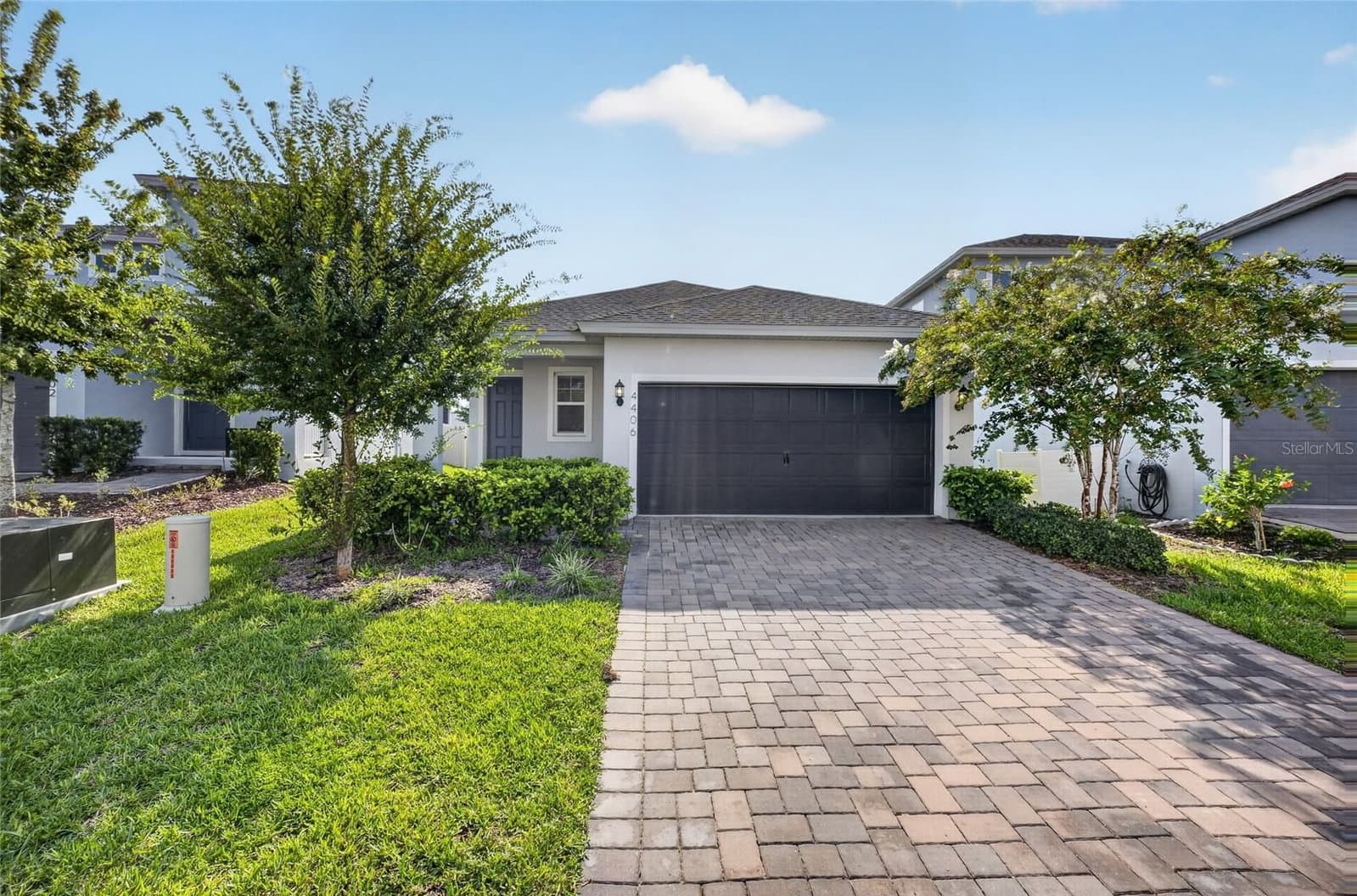 4406 DAVOS DR, Clermont, FL