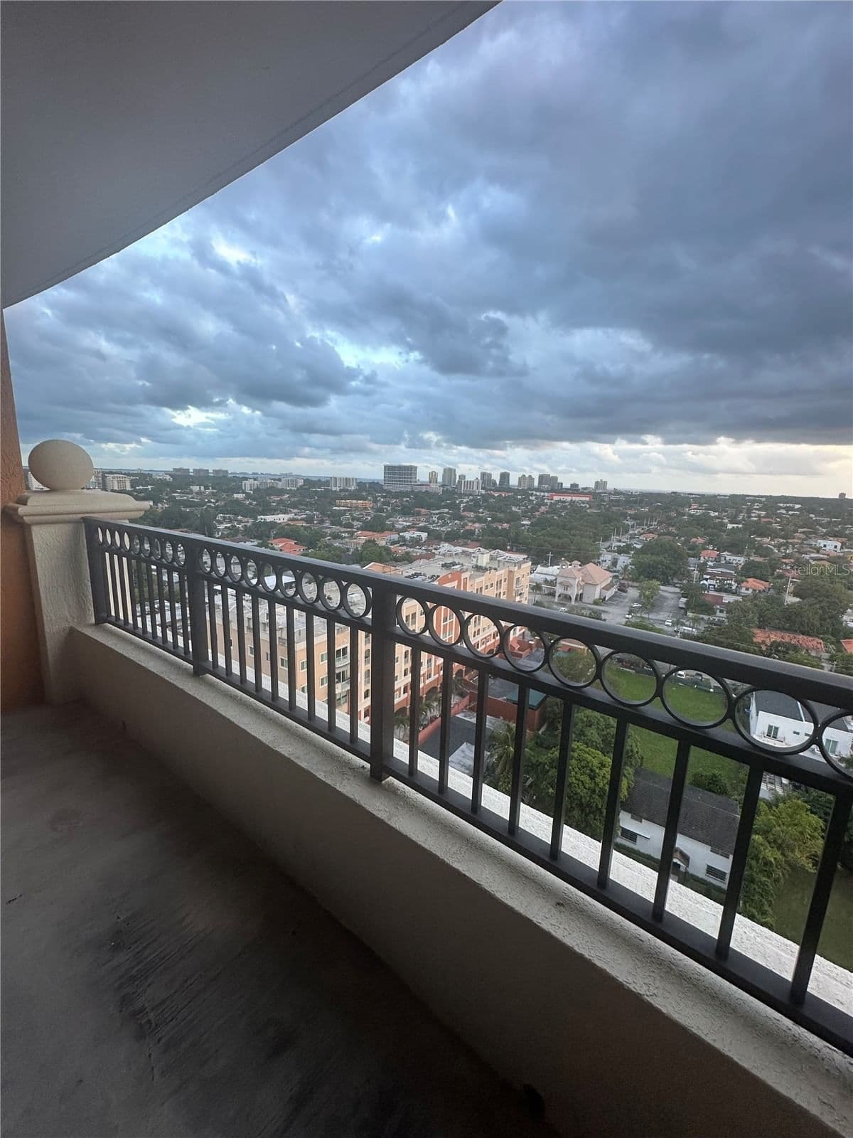 3232 CORAL, Miami, FL