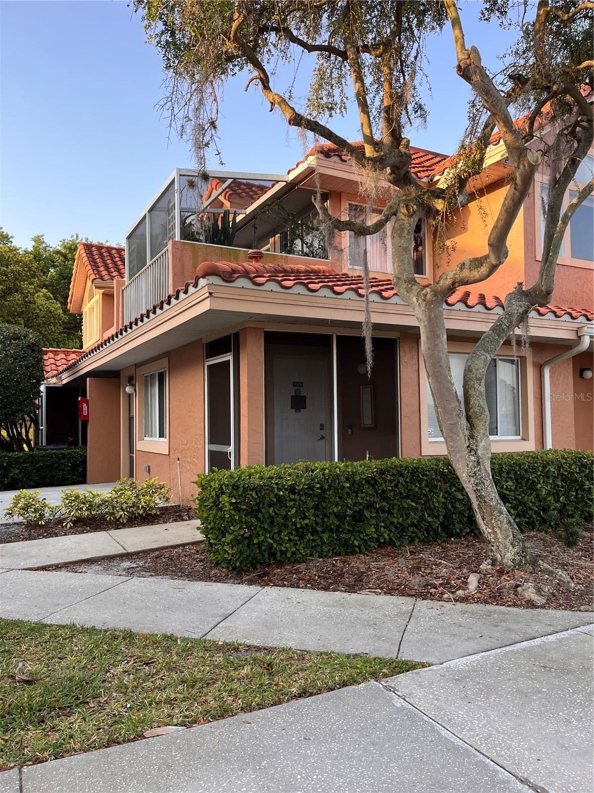 8304 WATERVIEW