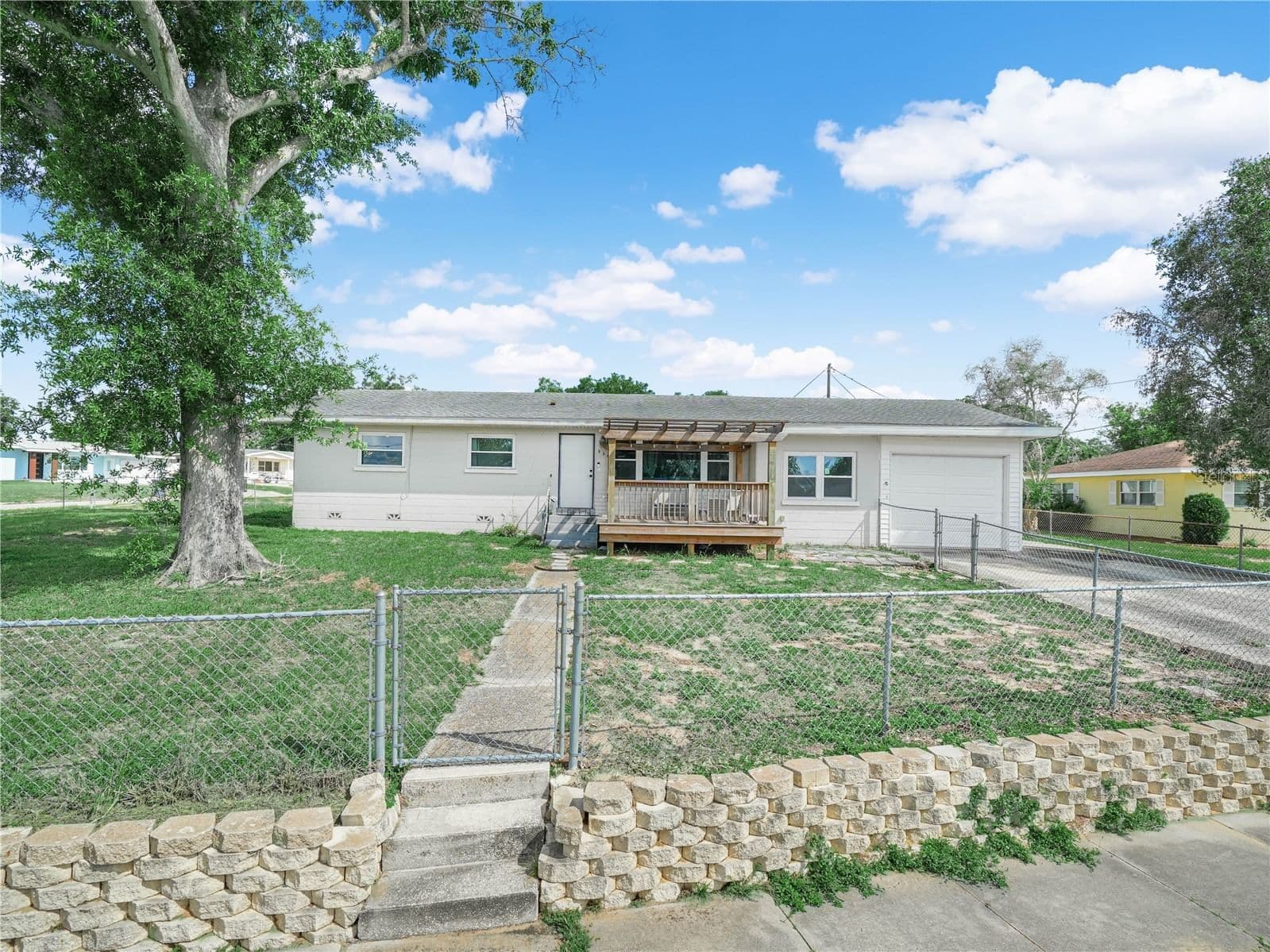 231 RIDGE MANOR