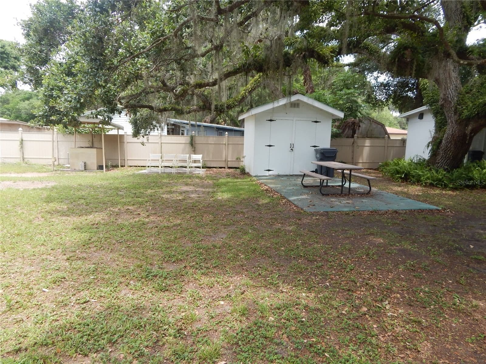 21 ANCHOR INN