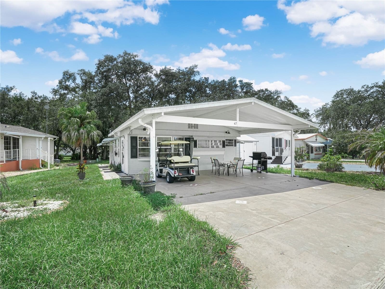 47 SILVERSIDES Street