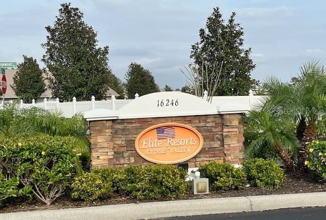 2439 PALM