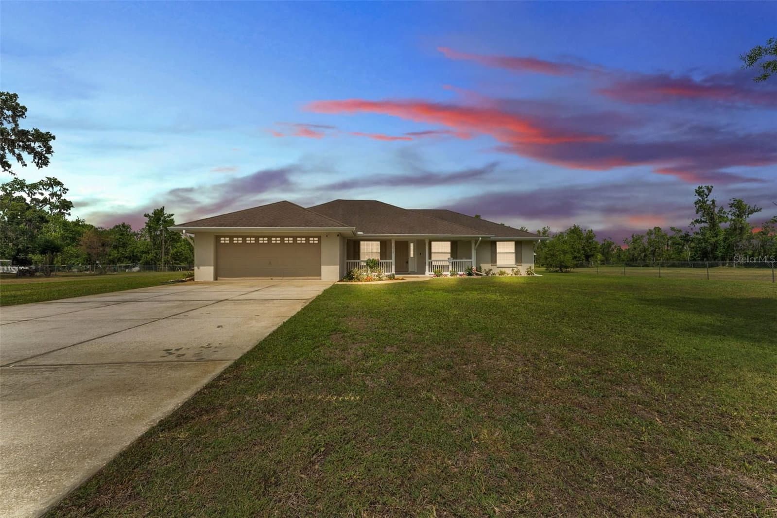 8904 CARROLWOOD