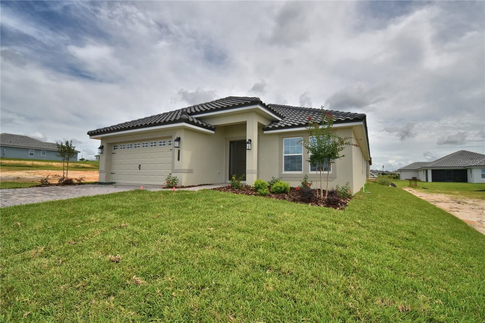 5409 WATERSIDE