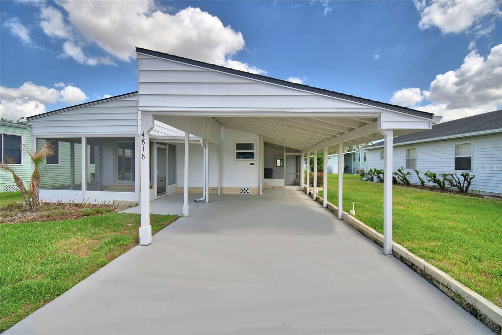 4816 GOLDENVIEW
