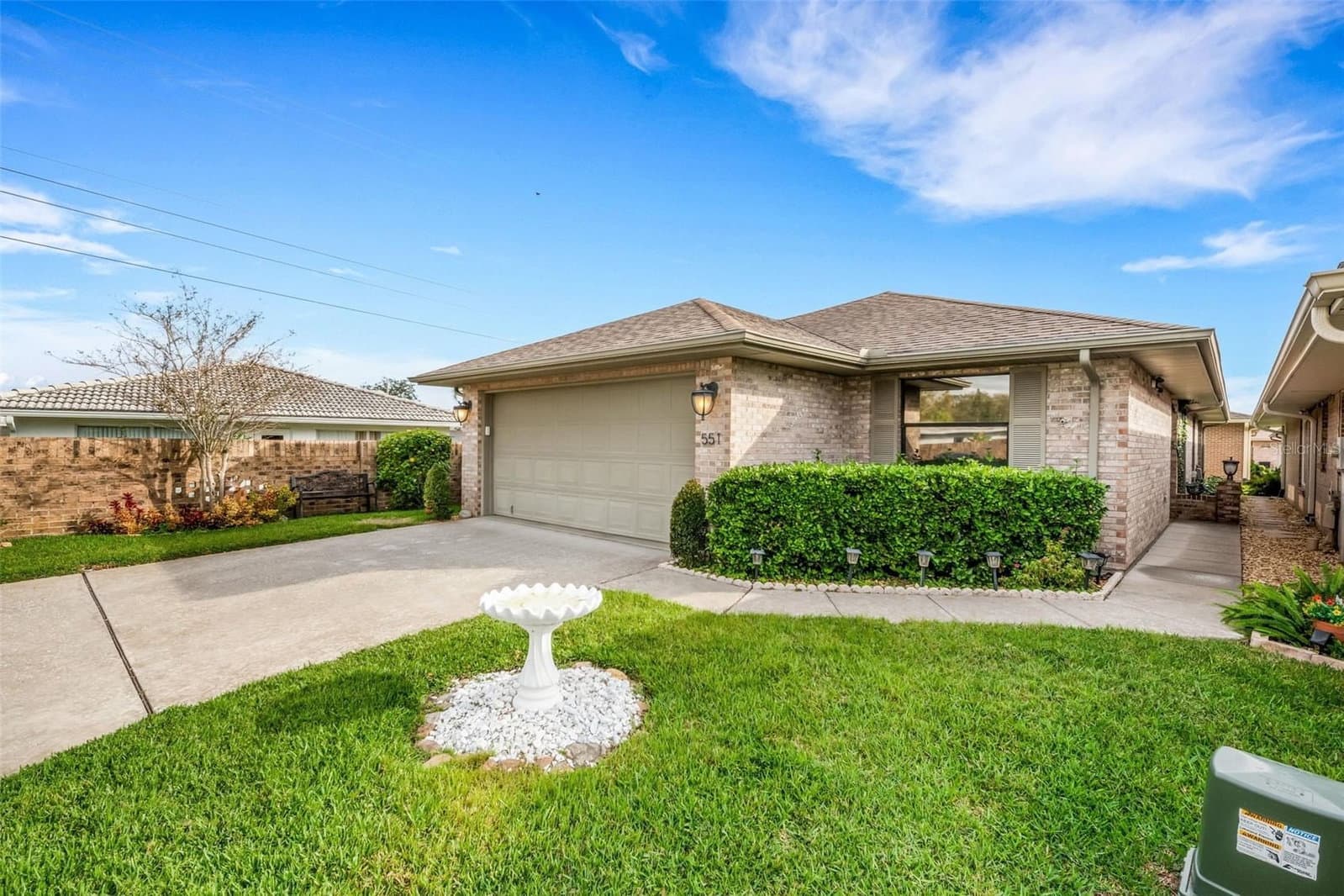 551 GRAND CAYMAN