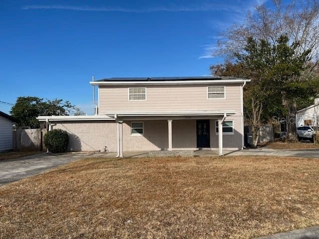 635 LAKE HOLLOWAY