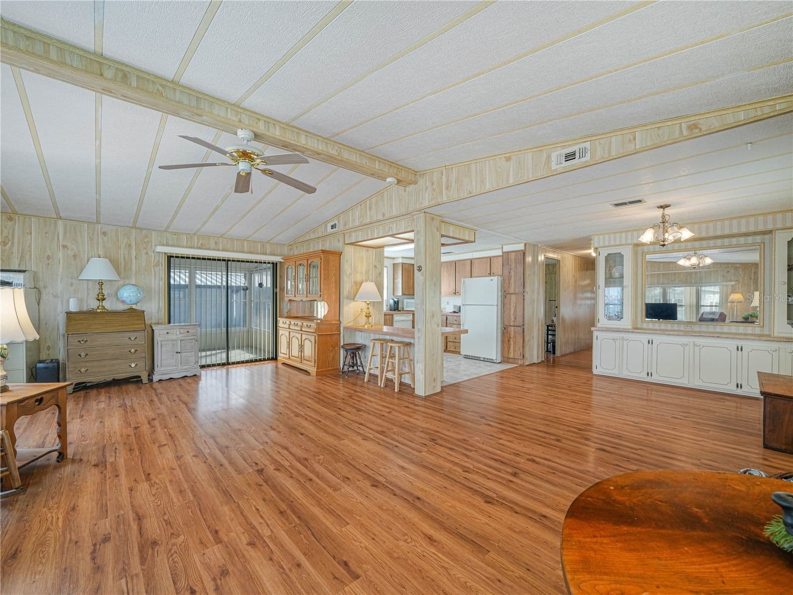 1679 FOXWAY