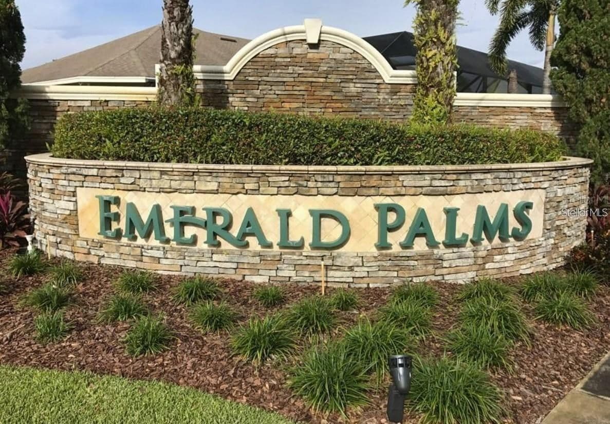 4410 EMERALD PALMS