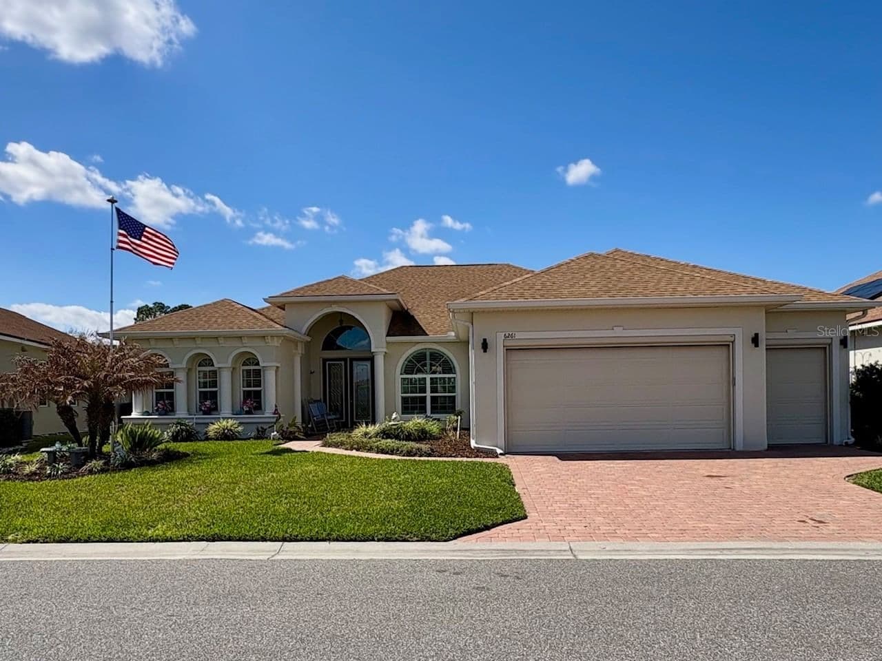 6261 PINEHURST