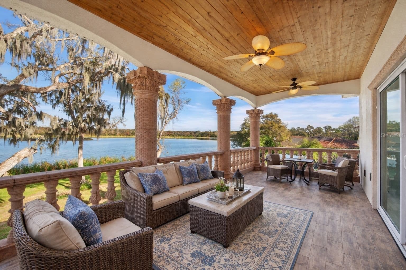 775 CHRISTINA LAKE