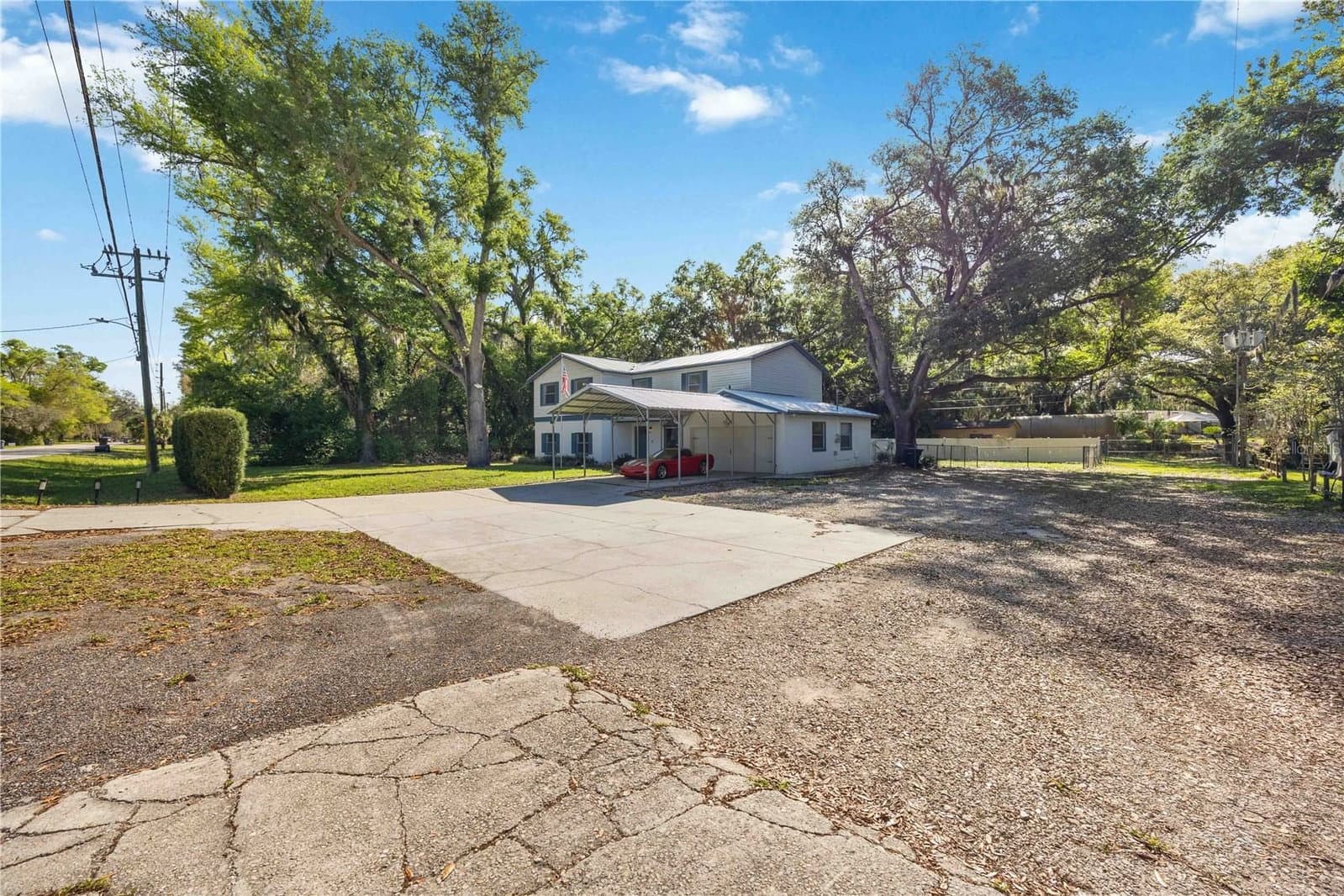 1035 OLD POLK CITY