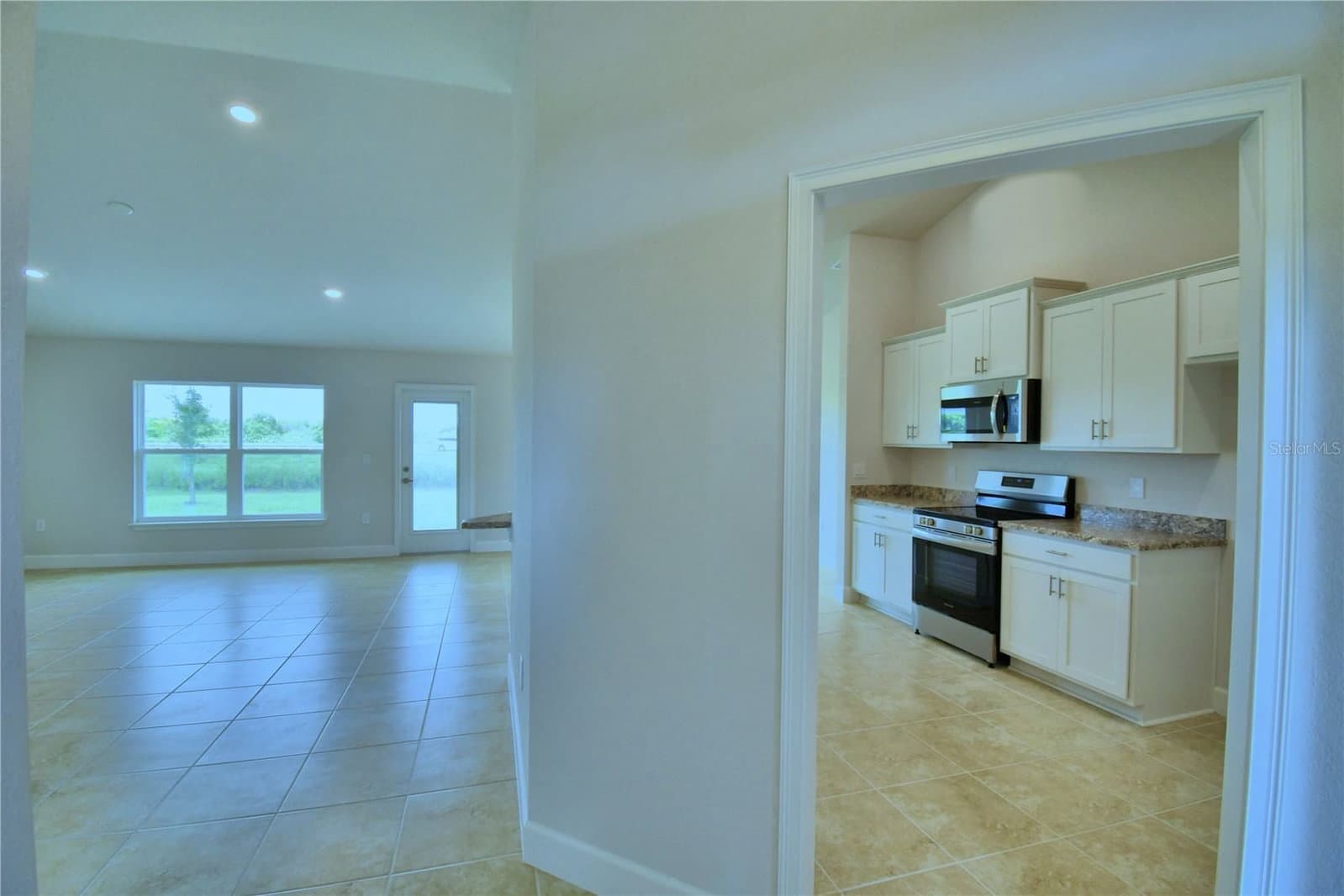 4426 JUNEBERRY