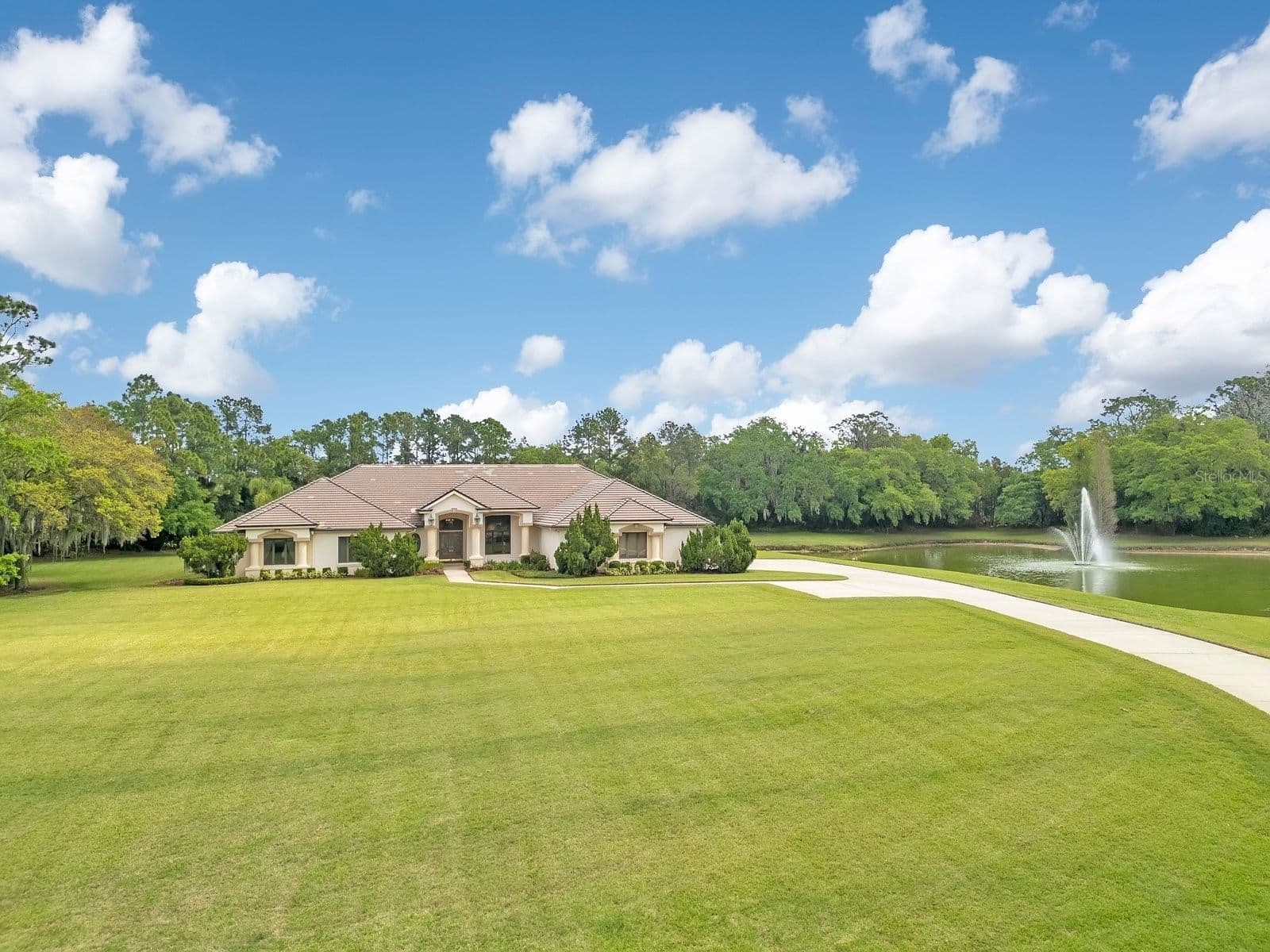 3300 BRIDGEFIELD