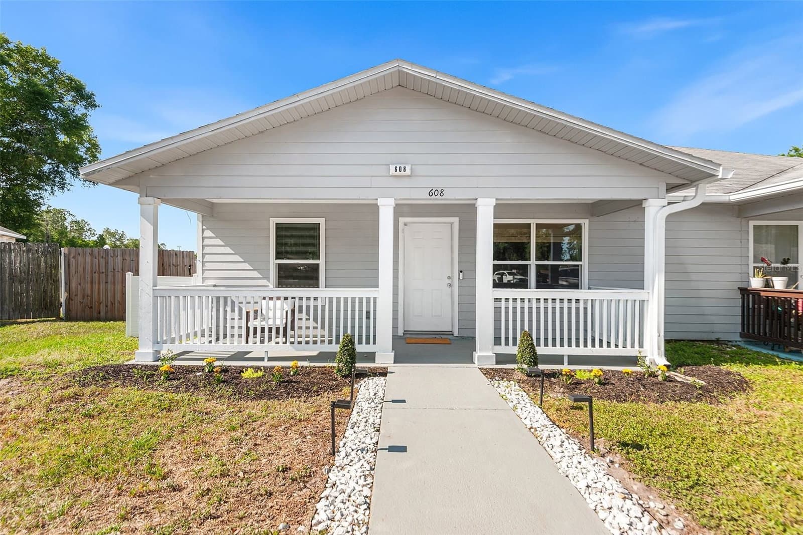 608 PINEVILLE