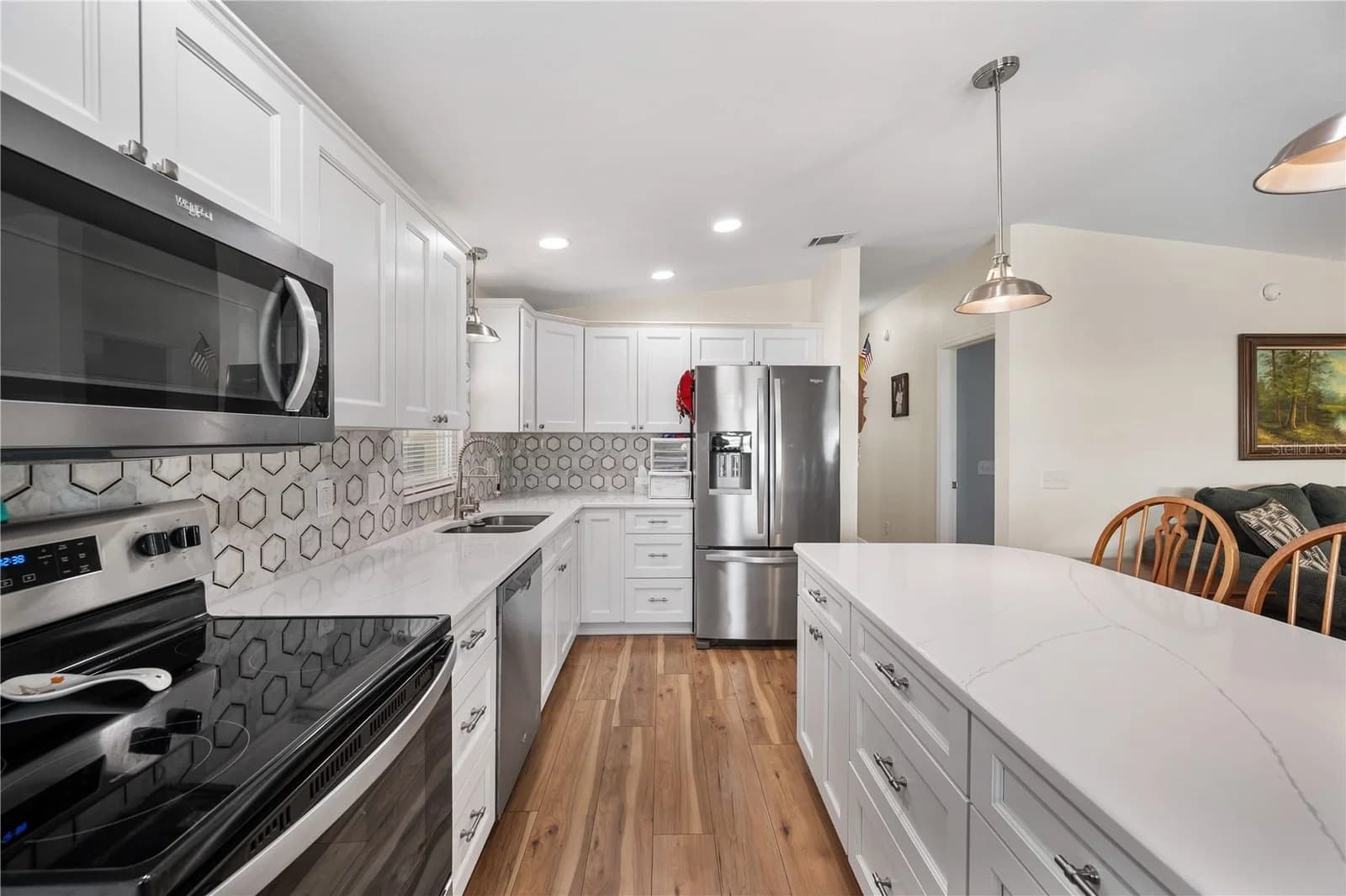 1502 LONGBOW Drive