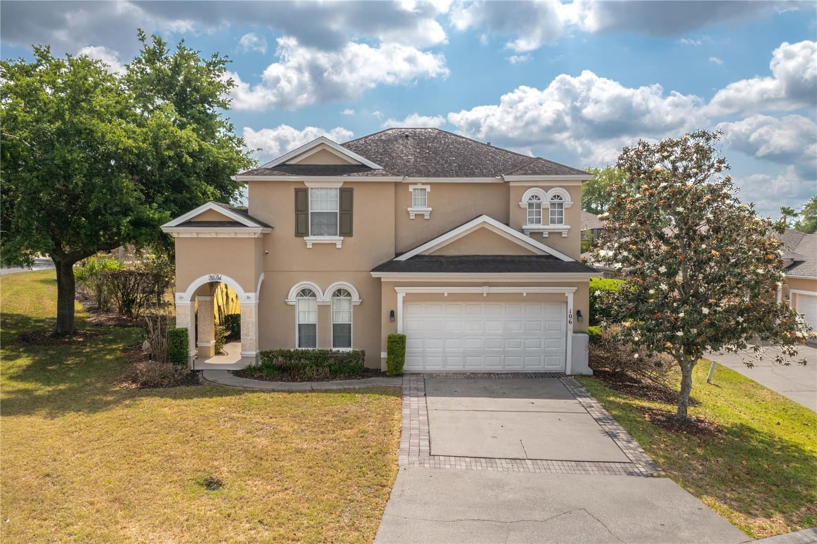 106 SENECA LN