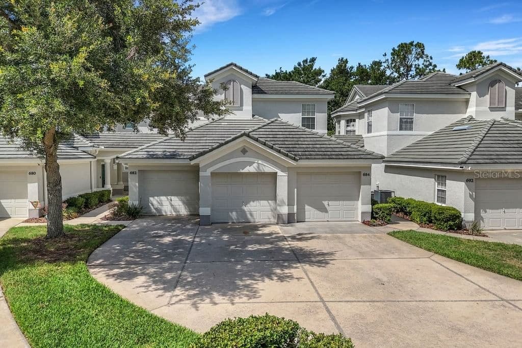 684 GRASSLANDS VILLAGE