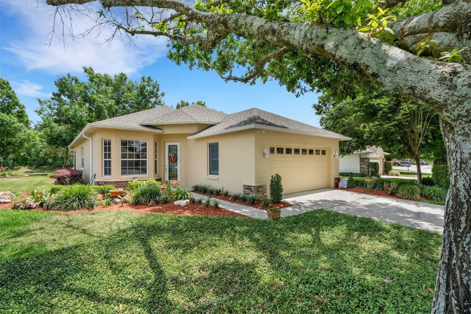 6560 LAKE CLARK