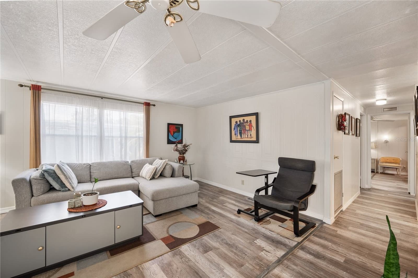 1610 REYNOLDS