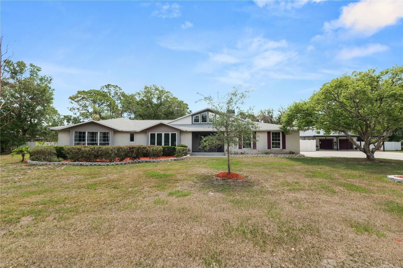 6230 FORESTWOOD