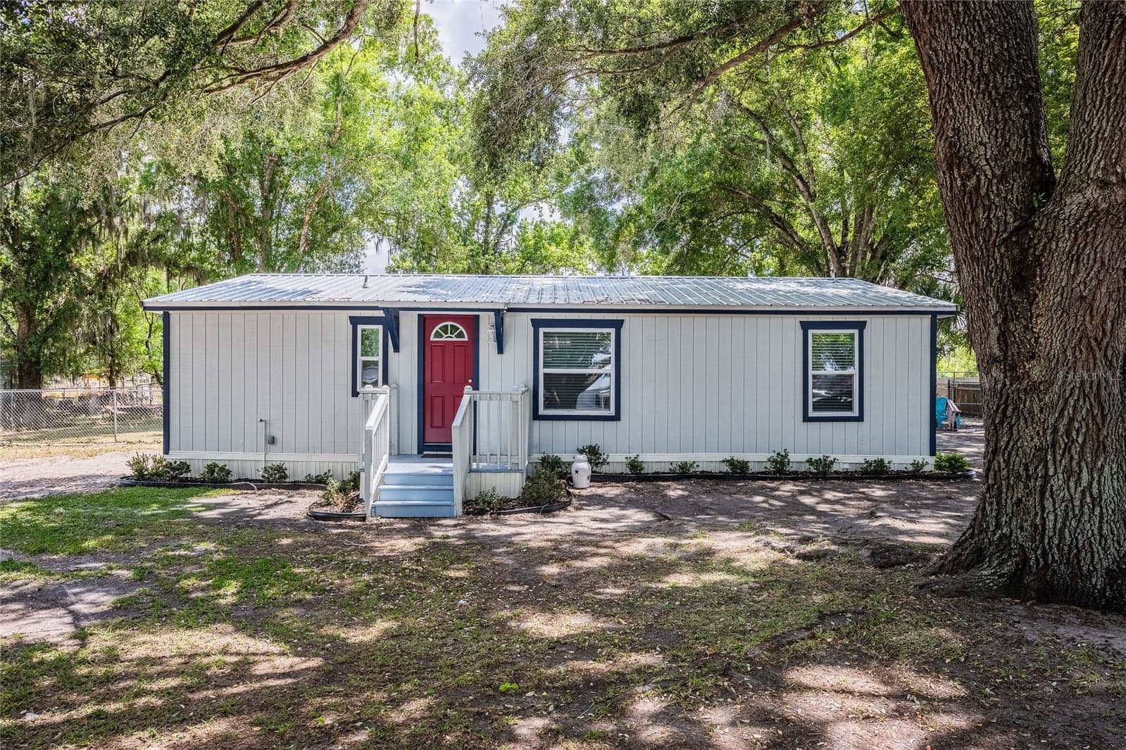 5220 SPRING CREEK DR