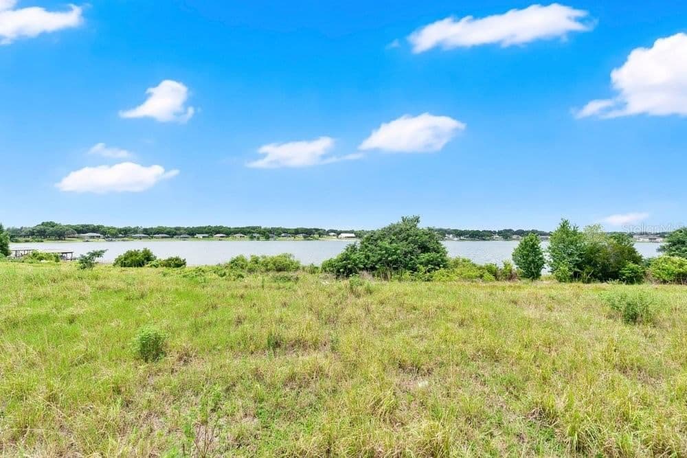 4265 JULIANA LAKE