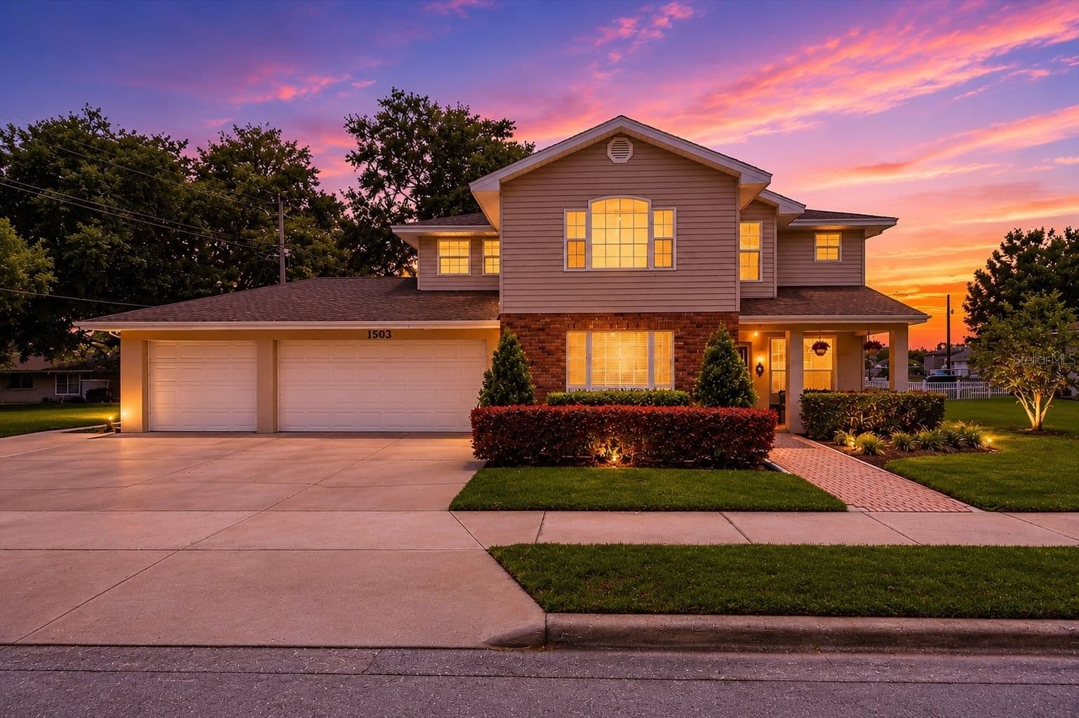 1503 AUBURN OAKS