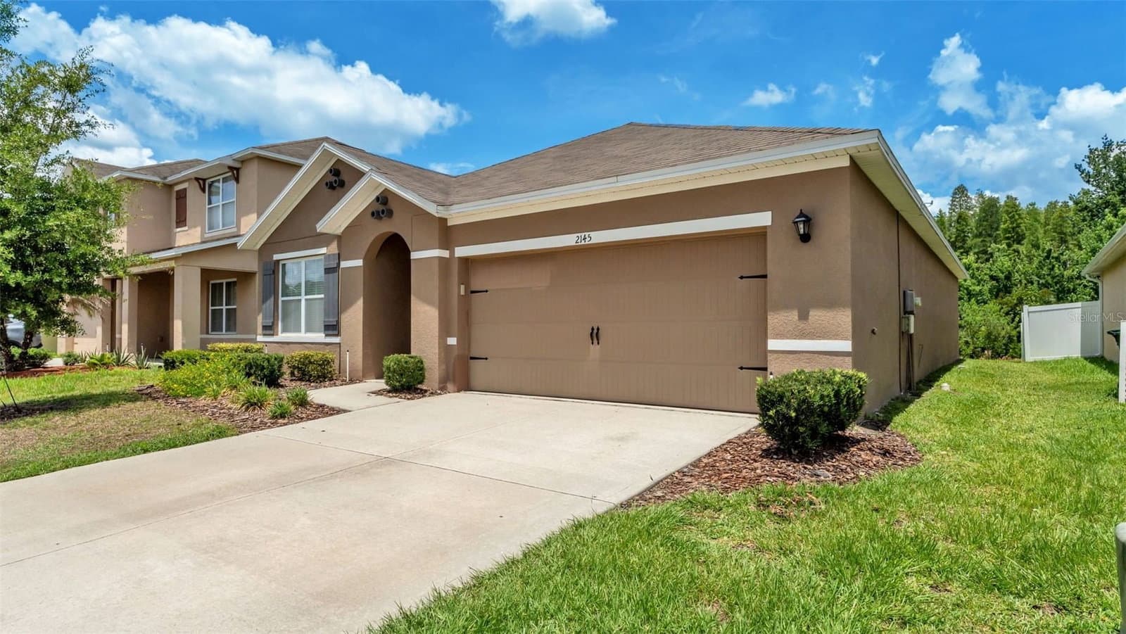 2145 BLUE HIGHLANDS