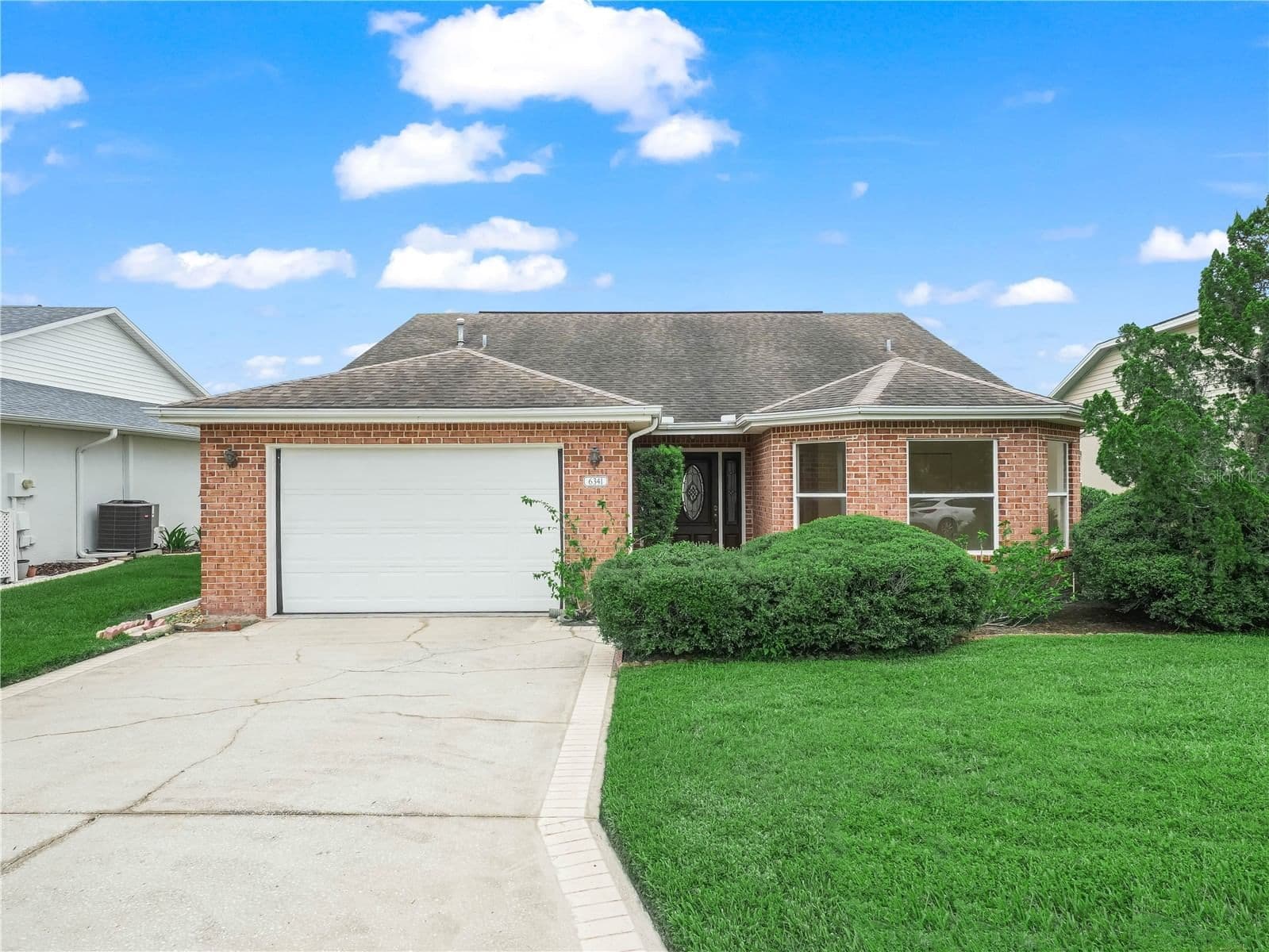 6341 SILVER LAKES