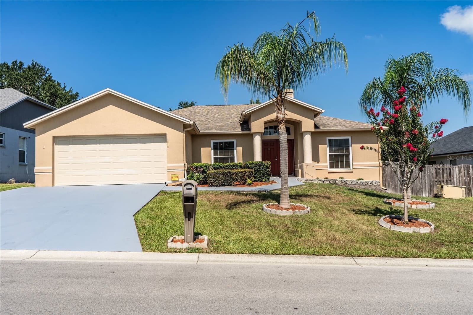 8010 ASHLEY POINTE