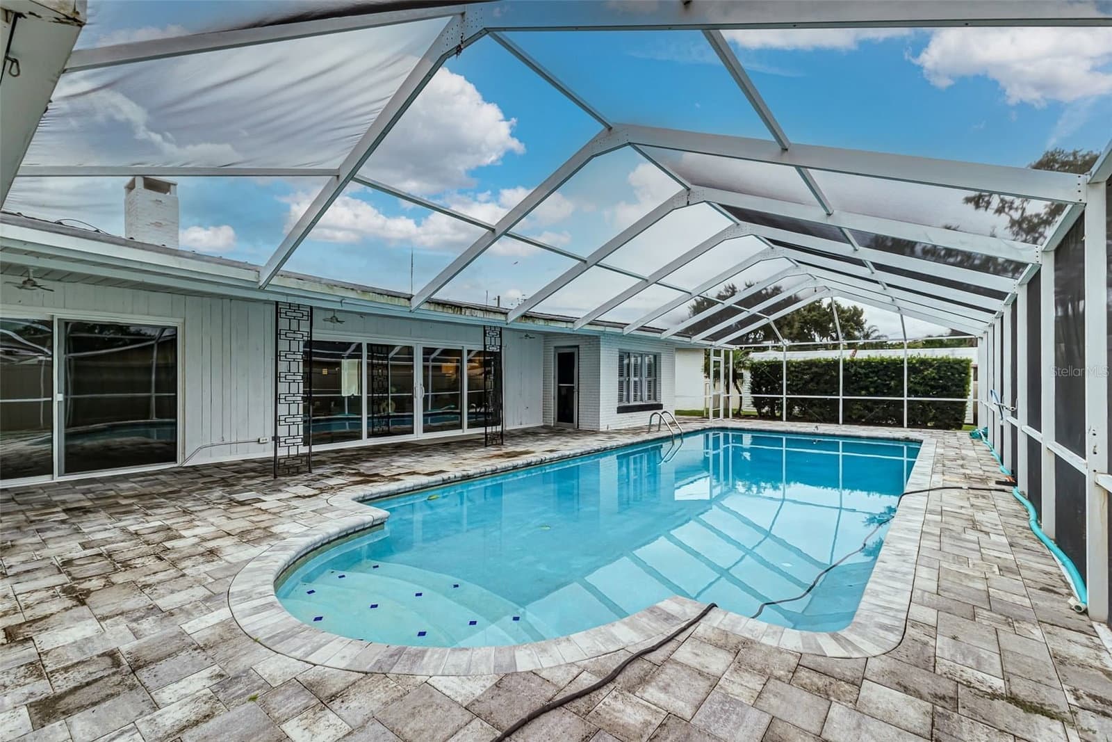 2925 LAKE HARTRIDGE