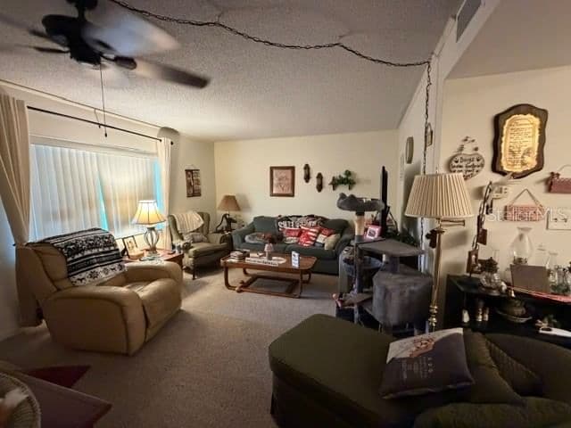 1130 LAKE PARKER