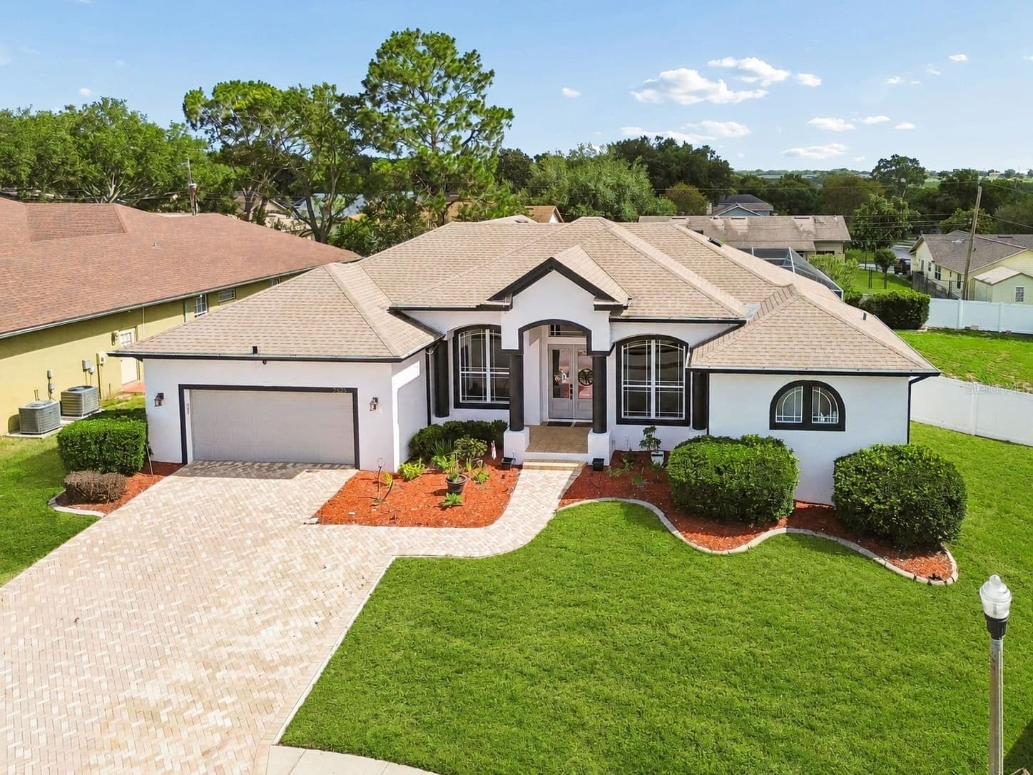 2325 CHESTERFIELD