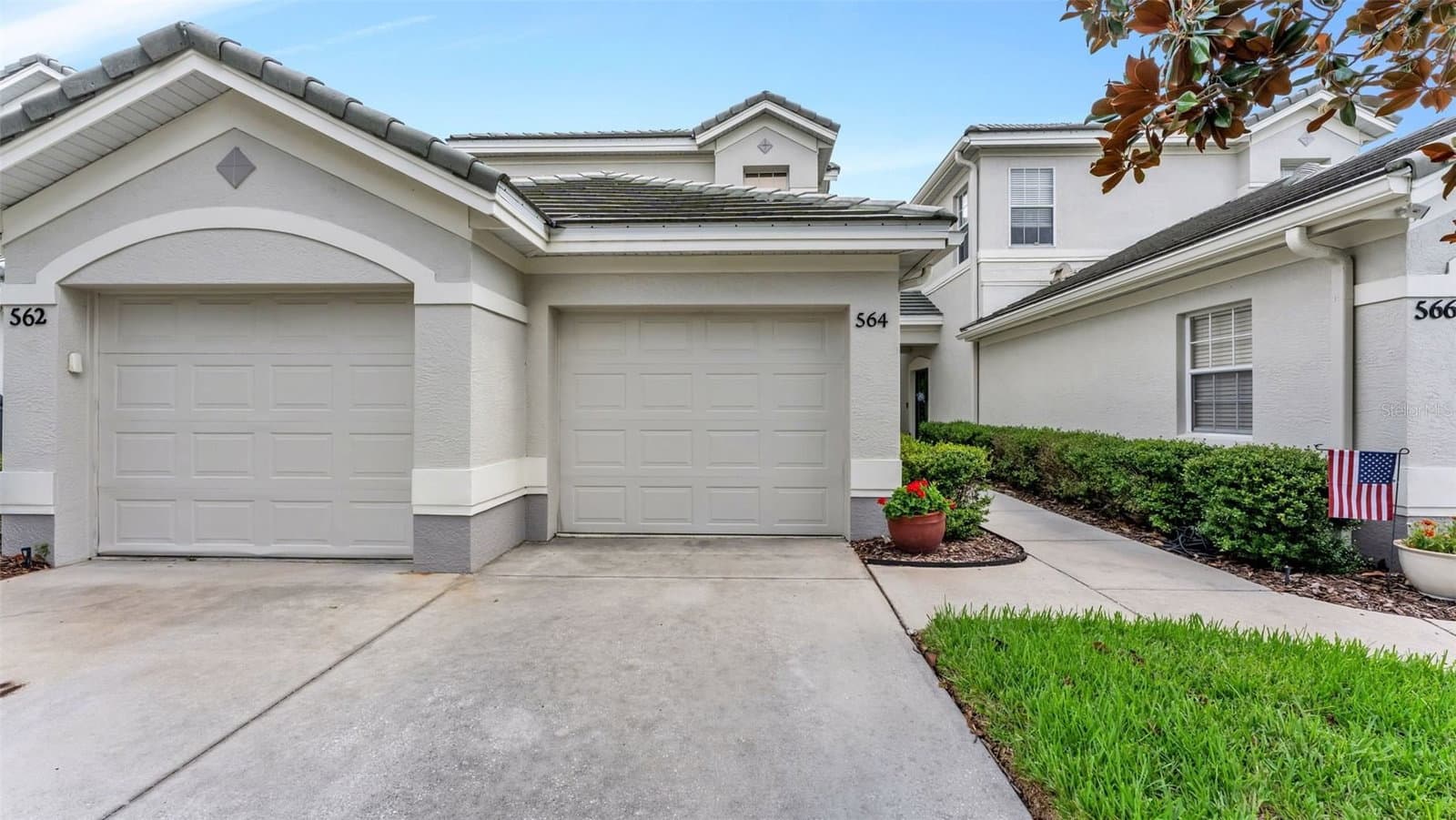 564 GRASSLANDS VILLAGE