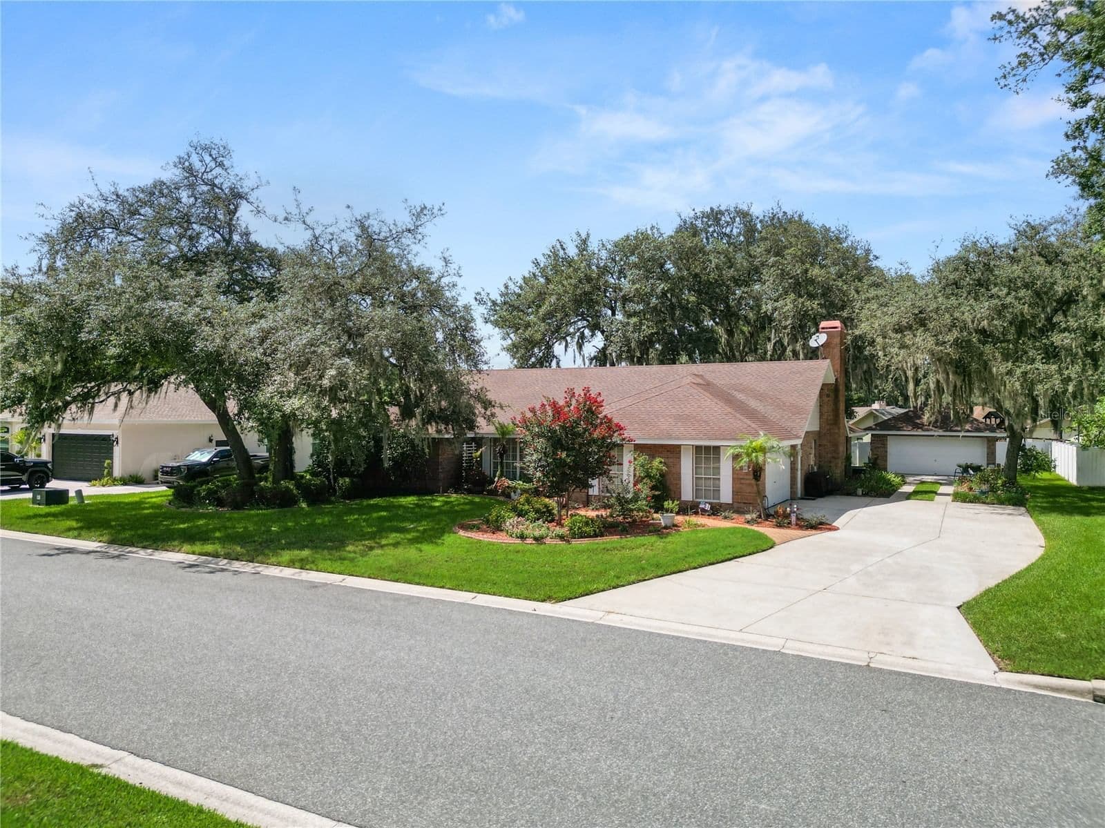 1626 SHERWOOD LAKES