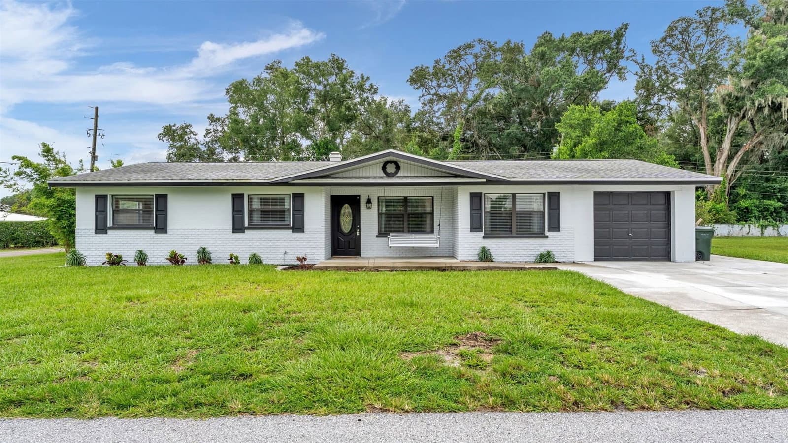 135 KENILWOOD