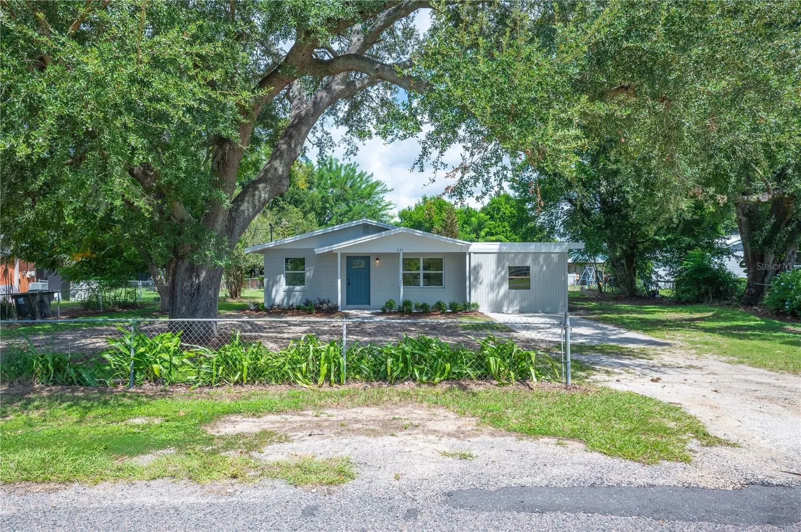 231 WILLOW Street