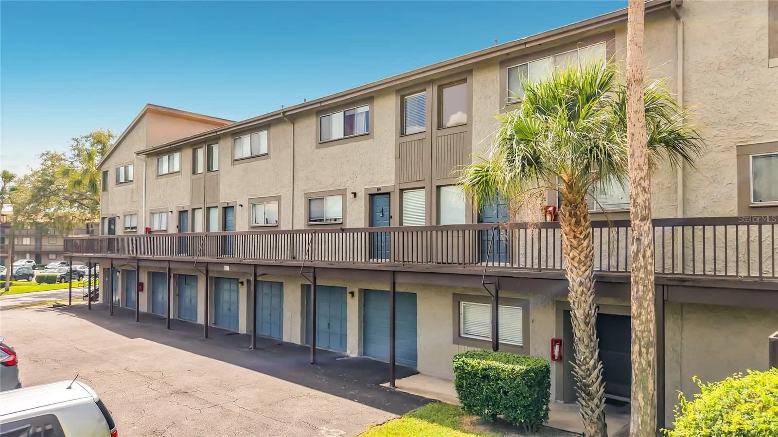 6305 NEWTOWN Circle #5B4