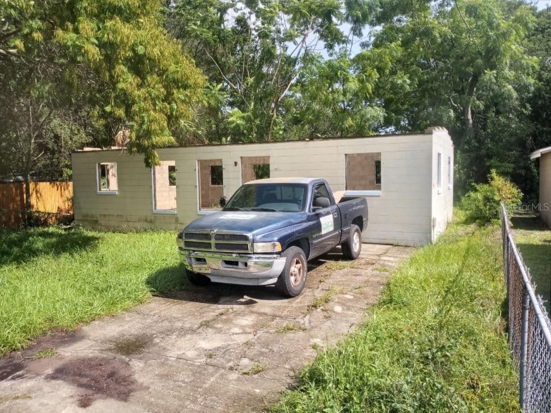 4022 SHELLMAN