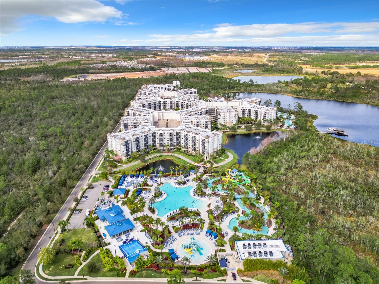 14501 GROVE RESORT